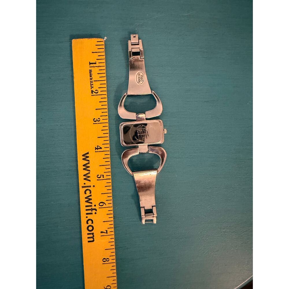 Y2K vintage Geneva Platinum Women's Watch - Picture 2 of 3